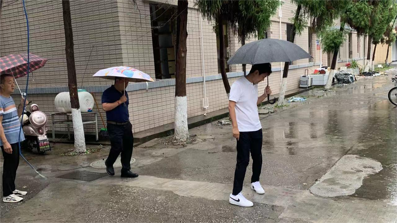 4db9e3e0870ae091ad9a0282de4f992 4db9e3e0870ae091ad9a0282de4f992